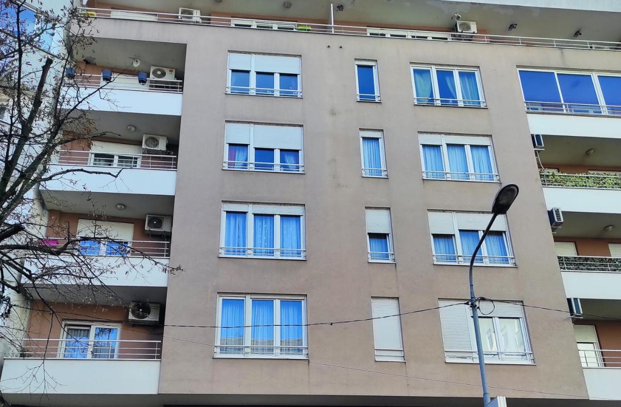 Apartman Jevrejska Banja Luka Bagian luar foto